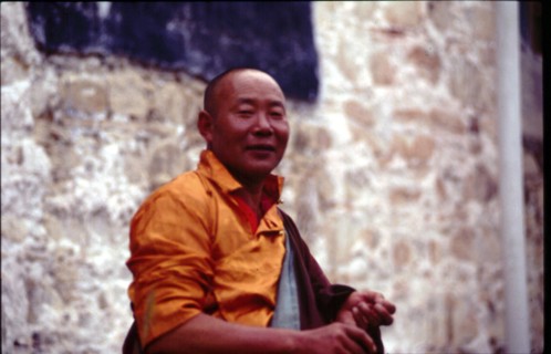 Moine au monastère de Drepung