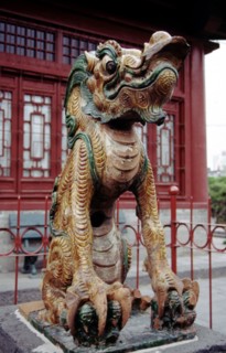 Temple de Shanhuayan, tuiles vernissées, décor de dragons