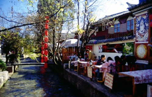 Restaurant au bord de l'eau, vieille ville de Lijiang