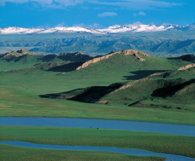 Lac et montagnes, Chine