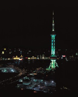 Antenne de télévision baptisée "Perle de l'Orient", Shanghaï, Chine