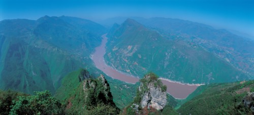 La gorge  Wu, une des Trois Gorges du Chang Jiang, China
