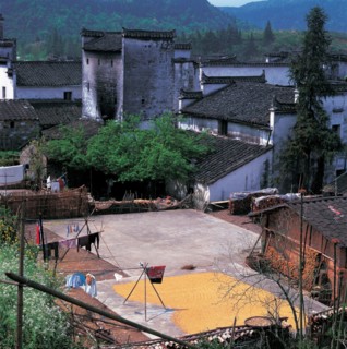 Le village de Changtan, ville de Huizhou, province de l'Anhui, Chine