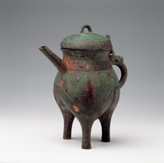 Récipient à vin en bronze