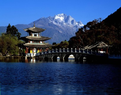 Black Dragon Pool in Lijiang,Yunnan,China