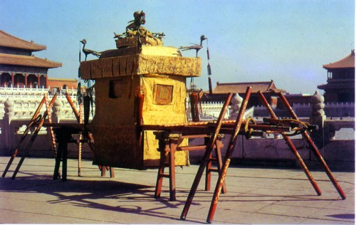 Sedan Chair used for the wedding of Guangxu emperor of Qing Dynasty