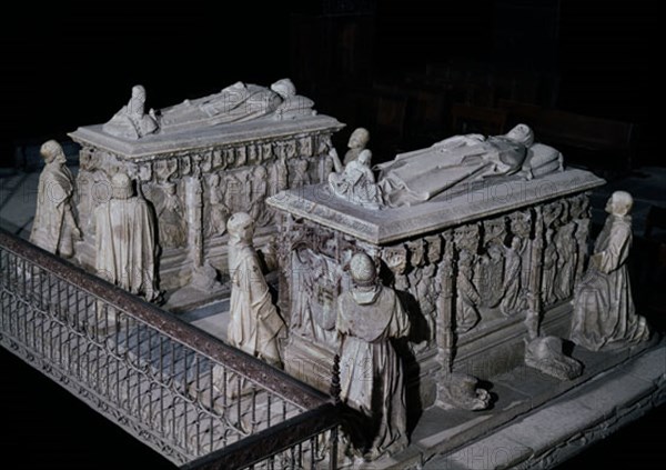 ALMOACID
CAPILLA DE SANTIAGO - SEPULCROS DE ALVARO DE LUNA (1390/1453) Y JUANA DE PIMENTEL - S