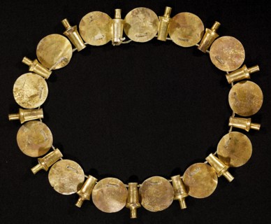 Large Gold Necklace from the Larrea Collection