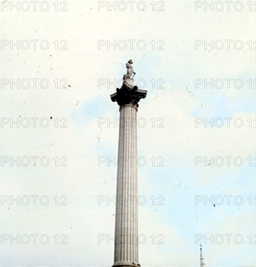 MONUMENTO A NELSON
LONDRES, EXTERIOR
INGLATERRA

This image is not downloadable. Contact us for