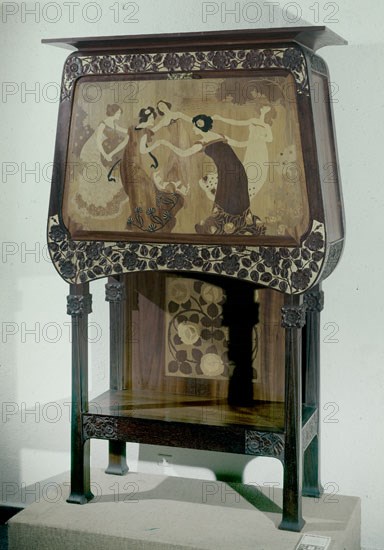 HOMAR GASPAR 1870/53
MUEBLE ADORNADO CON MARQUETERIAS-
BARCELONA, COLECCION VDA DE