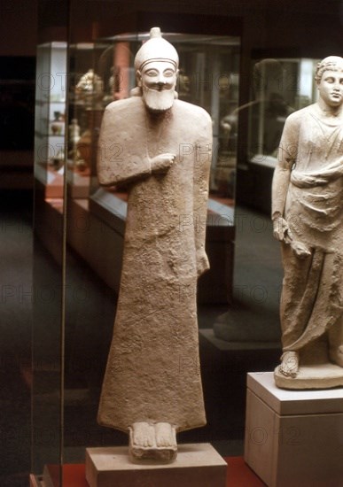 ESCULTURA ETRUSCA
LONDRES, BRITISH MUSEUM
INGLATERRA

This image is not downloadable. Contact