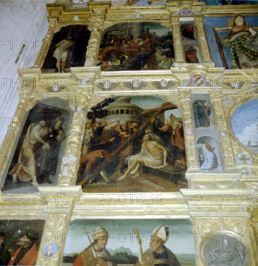 RETABLO MAYOR DETALLE DE LA PARTE IZQUIERDA
TOLEDO, IGLESIA DE SAN JUAN DE REYES
TOLEDO

This