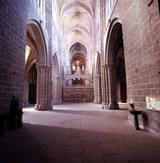 INTERIOR DE LAS NAVES
AVILA, CATEDRAL
AVILA

This image is not downloadable. Contact us for the