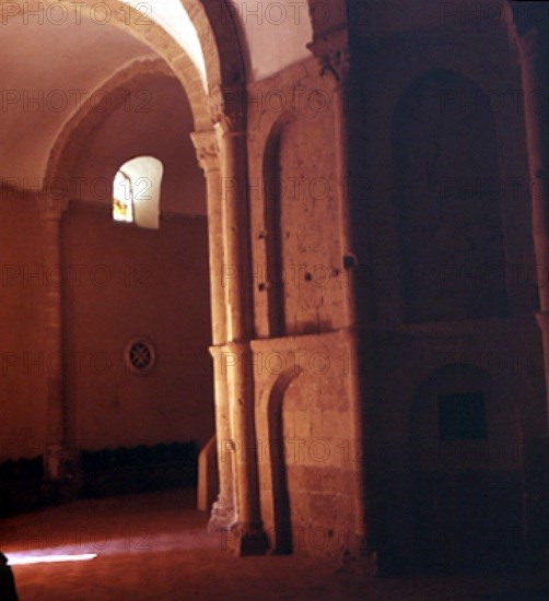 INTERIOR DE LAS NAVES
SEGOVIA, IGLESIA DE LA VERA CRUZ
SEGOVIA

This image is not downloadable.