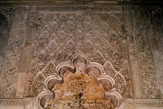 MOHEB ISAAC
DET-ARCO POLILOBULADO Y MOTIVOS DE SEBKA- 1315- ARQUITECTURA MUDEJAR S XIV-
CORDOBA,