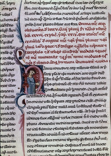 PLINIO EL VIEJO 23-79 DC
HISTORIA NATURAL-COPIA DEL S XV-MS R-I-5-FOL 177-LETRA CON FIGURA-HOMBRE