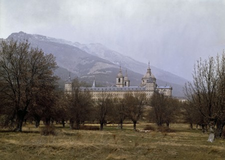 Monastère de l’Escurial avec le mont Abantos en arrière-plan
