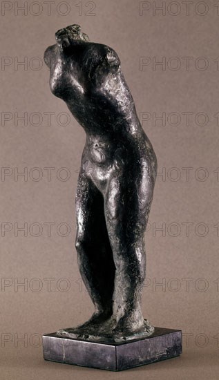 MALLO CRISTINO 1905/87
ESCULTURA-TORSO DE PIE
MADRID, COLECCION PARTICULAR
MADRID

This image