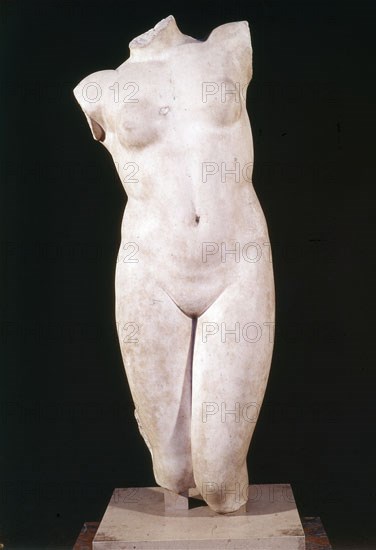 TORSO DE AFRODITA
PARIS, MUSEO LOUVRE-INTERIOR
FRANCIA

This image is not downloadable. Contact
