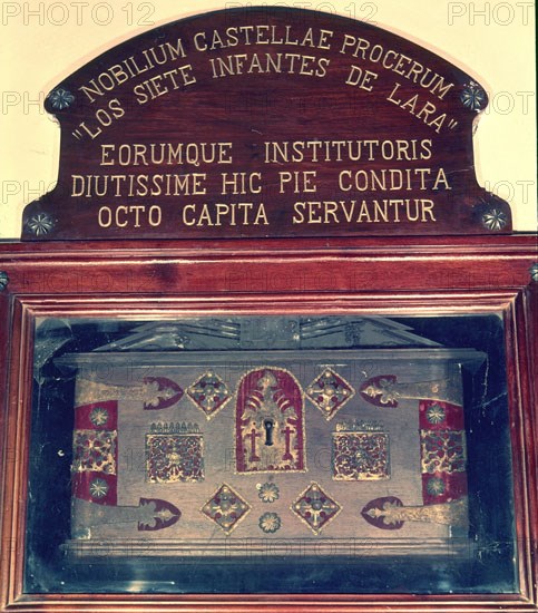 ARQUETA CON LAS CABEZAS DE LOS 7 INFANTES
SALAS DE LOS INFANTES, IGLESIA DE SANTA