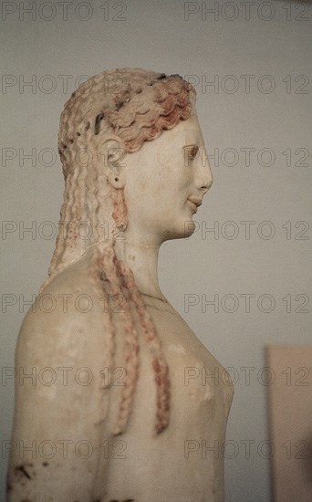 BUSTO-KORE-ESCULTURA ARCAICA GRIEGA-DONCELLA
ATENAS, MUSEO DE LA ACROPOLIS
GRECIA

This image