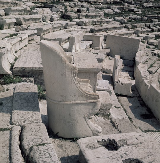 TEATRO DE DIONISIO-GRADAS
ATENAS, ACROPOLIS
GRECIA

This image is not downloadable. Contact us