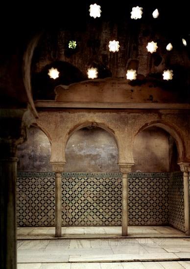 SALA DE VAPOR - S XIV
GRANADA, ALHAMBRA-BAÑOS REALES
GRANADA