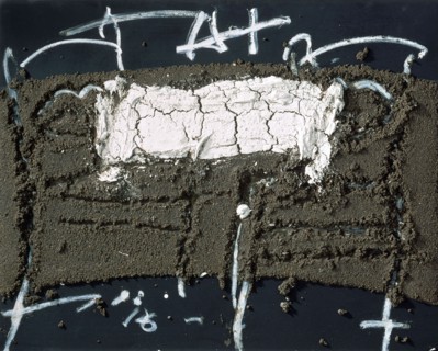Tàpies, Tierras y escritos blancos