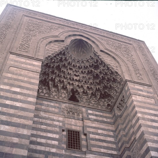VISTA
CAIRO, MEZQUITA AL GMIRI
EGIPTO

This image is not downloadable. Contact us for the high