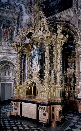 HURTADO IZQUIERDO FRANCISCO 1669-1725
BALDAQUINO DE MADERA DORADA CON INMACULADA DE JOSE DE MORA -