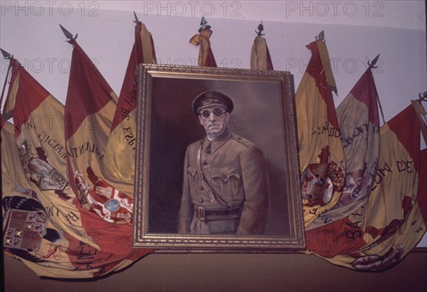EL GENERAL MOSCARDO
TOLEDO, ALCAZAR
TOLEDO

This image is not downloadable. Contact us for the