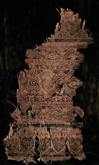 TEJIDO DE LINO EGIPCIO S XII
GRANADA, MUSEO HISPANO-MUSULMAN
GRANADA

This image is not