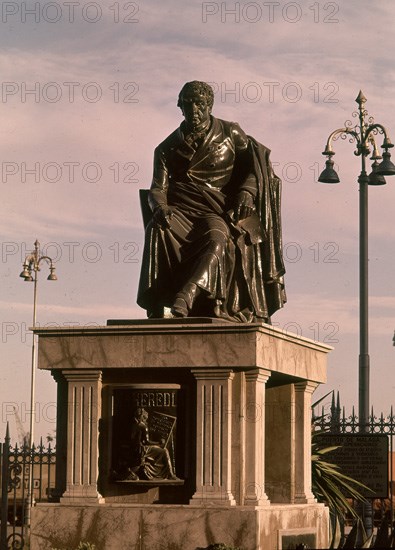 MONUMENTO A MANUEL AGUSTIN HEREDIA
MALAGA, EXTERIOR
MALAGA

This image is not downloadable.