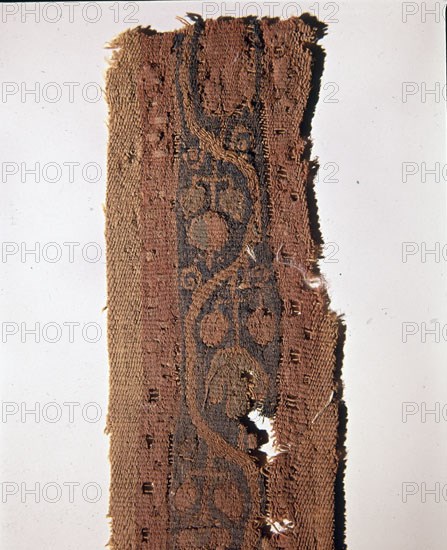 TEJIDO DE LANA COPTO
GRANADA, MUSEO HISPANO-MUSULMAN
GRANADA

This image is not downloadable.
