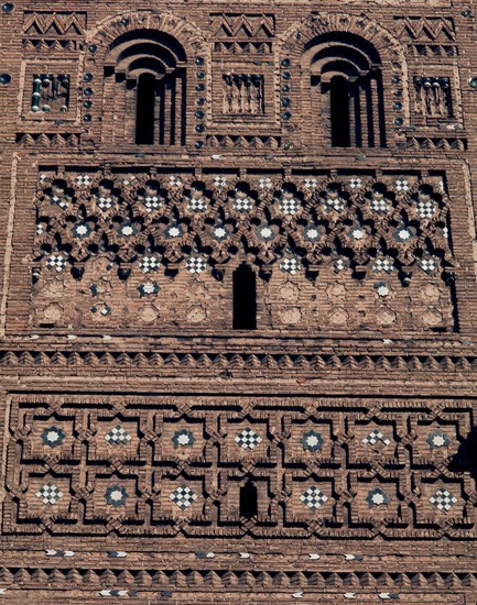 EXTERIOR-DETALLE TORRE MUDEJAR. 1315-1316
TERUEL, TORRE SAN MARTIN
TERUEL

This image is not
