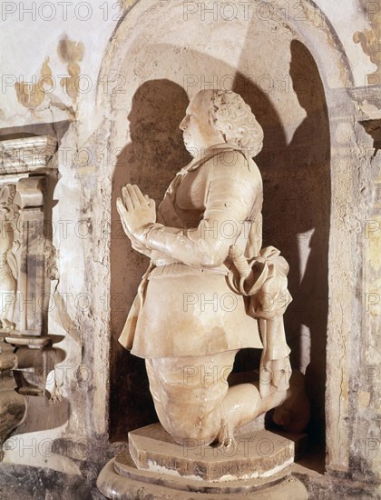 CAPILLA LASTANOSA-ESTATUA ORANTE
HUESCA, CATEDRAL
HUESCA

This image is not downloadable.