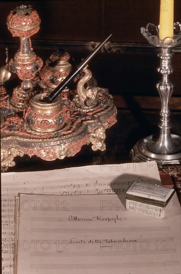 RESPIGHI
*PARTITURA AUTOGRAFA 'SUITE TABACCHIERA'
SIENA, ACADEMIA CHIGIANA
ITALIA

This image