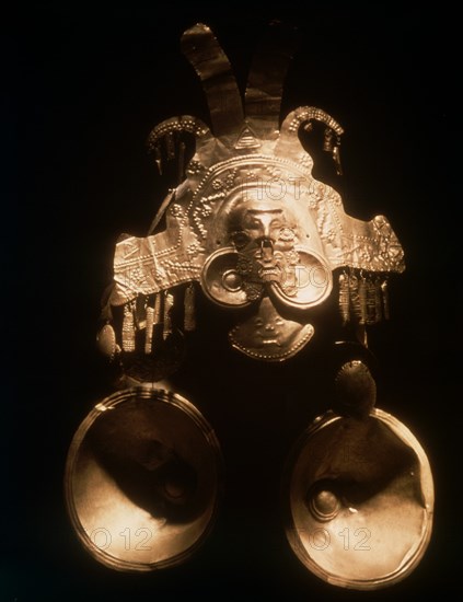 *TESORO DE ELDORADO
BOGOTA, MUSEO DEL ORO
COLOMBIA