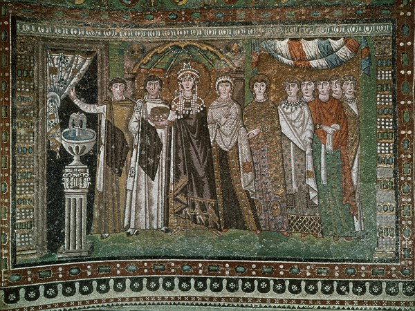 *MOSAICO-TEODORA(508/548))CON SU SEQUITO-EMP BIZANTINA ULTIMA DINAST MACEDONIA
RAVENA, IGLESIA DE