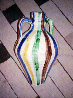 CANTARO VIDRIADO-DECORADO EN RAYAS DE COLORES
NIJAR, COLECCION PARTICULAR
ALMERIA