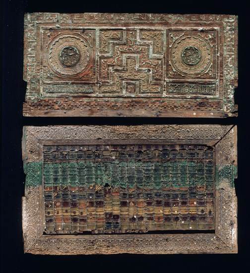 PANELES PARA LA MEZQUITA DE LOS ANDALUSIES(FEZ)-CALIFAL-980
FEZ, MUSEO DE BATHA
MARRUECOS

This