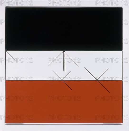 RUEDA GERARDO
CALIGRAFIA ROJA Y NEGRA III-1992-90X90-PINTURA/ESTRUCUTRA MADERA
CORUÑA, COLECCION