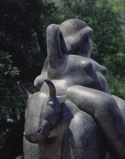 BOTERO FERNANDO 1932
RAPTO DE EUROPA
MADRID, EXPOSICION BOTERO
MADRID

This image is not