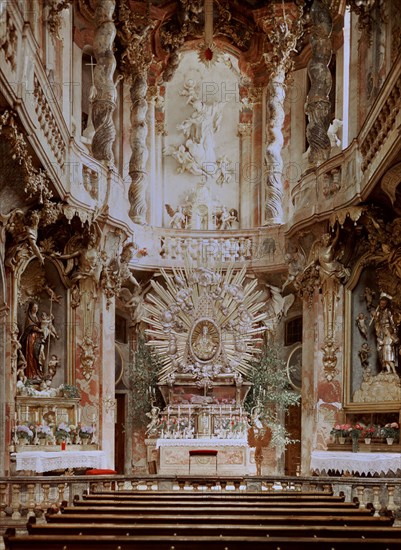 ASSAM HERMANOS
Z-INTERIOR-ALTAR RICAMENTE DECORADO-PRIMERA MITAD S XVIII-
MUNICH, IGLESIA DE SAN