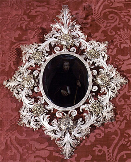 MARCO DE HILO DE PLATA FILIGRANA CORDOBESA S XVIII
TOLEDO, CONVENTO DE SAN