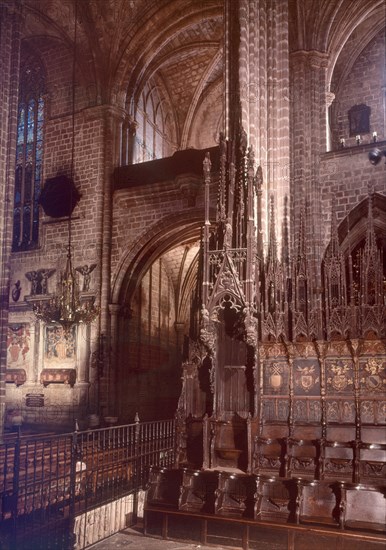 DETALLE DEL CORO Y PARTE DE LA NAVE
BARCELONA, CATEDRAL
BARCELONA

This image is not