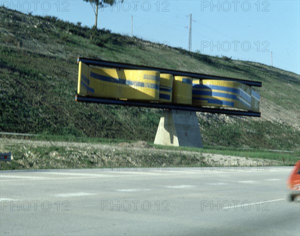 VAQUERO TURCIOS JOAQUIN
ESCULTURA (AUTOPISTA OVIEDO GIJON)
PROVINCIA, EXTERIOR
ASTURIAS

This