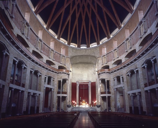 MOYA LUIS
INTERIOR DE LA IGLESIA
GIJON, UNIVERSIDAD LABORAL
ASTURIAS

This image is not