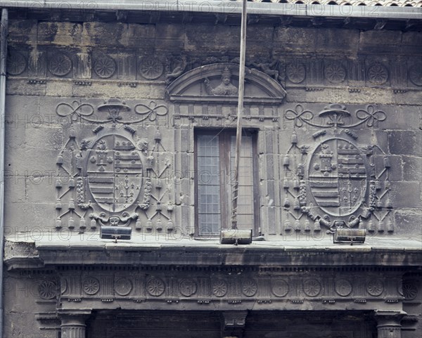ESCUDOS EN LA FACHADA
OVIEDO, UNIVERSIDAD
ASTURIAS

This image is not downloadable. Contact us