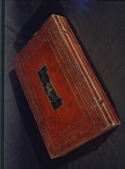 ESTUCHE CERRADO DE LAS PISTOLES DE FERNANDO VII
MADRID, COLECCION PARTICULAR
MADRID

This image